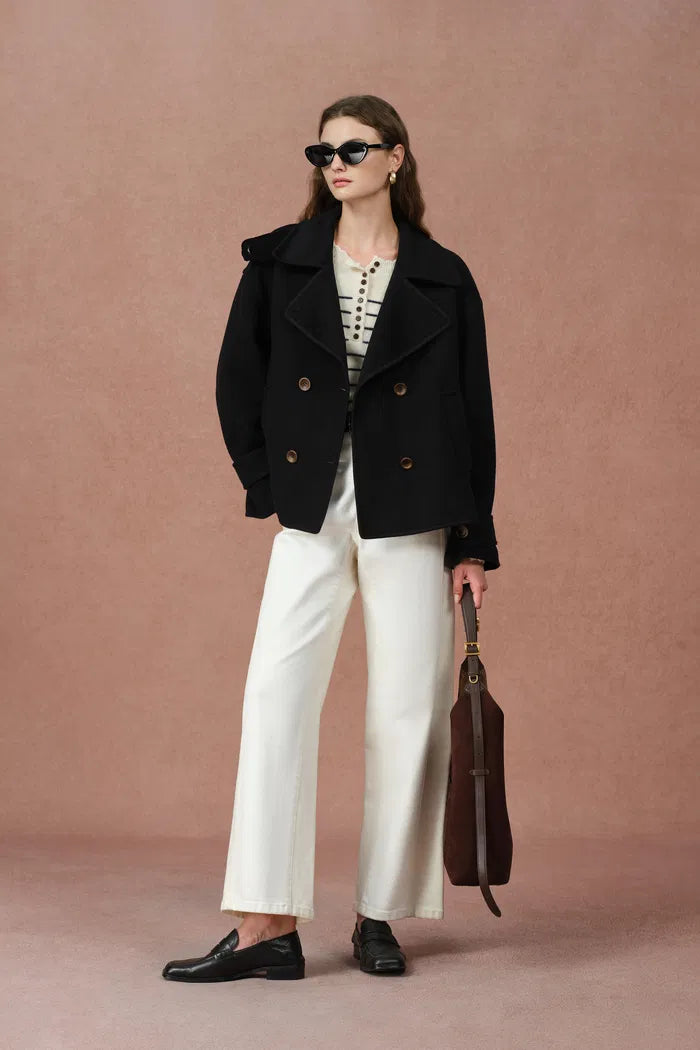 Chique Black Cropped Blazer